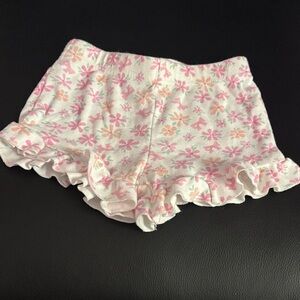 SHEIN Floral Ruffle Kids Shorts - Pink and White